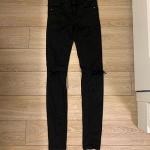 zara ripped jeans